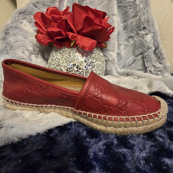 GUCCI Espadrilles Leather Slip-On, Size 35 In Red Authentic With Box - Picture 8 of 16